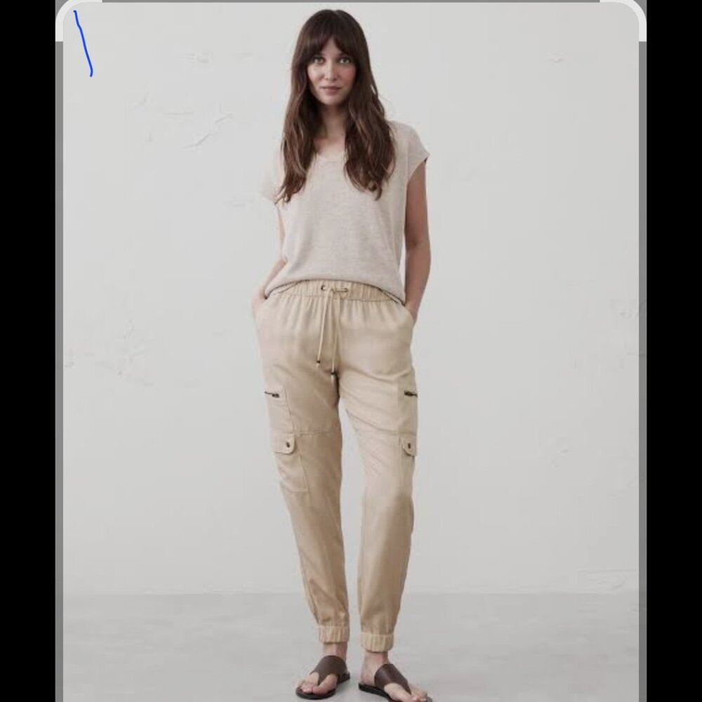 Banana Republic Tencel Cargo Joggers XS